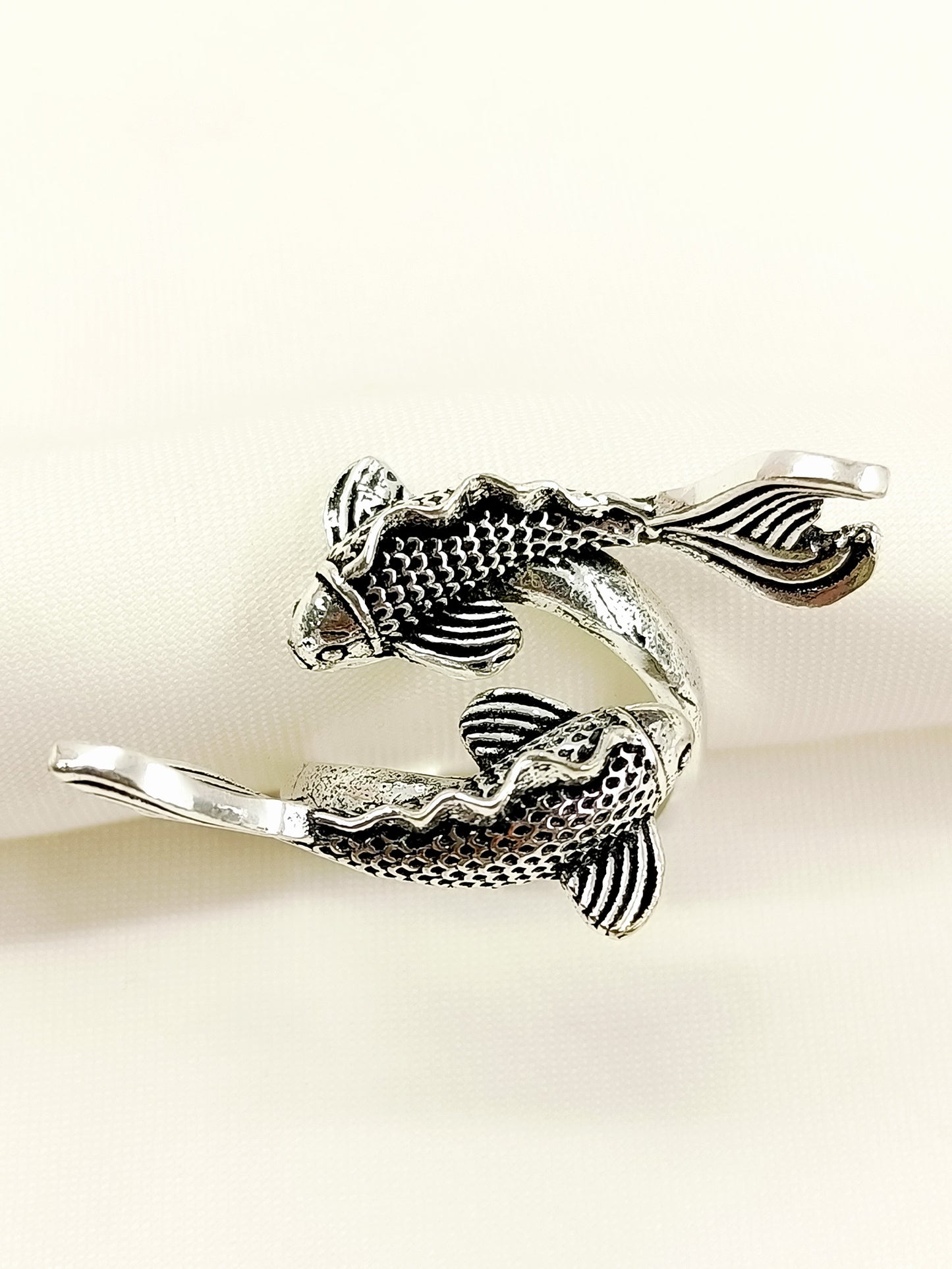 Shauryan Silver Men's Finger Ring