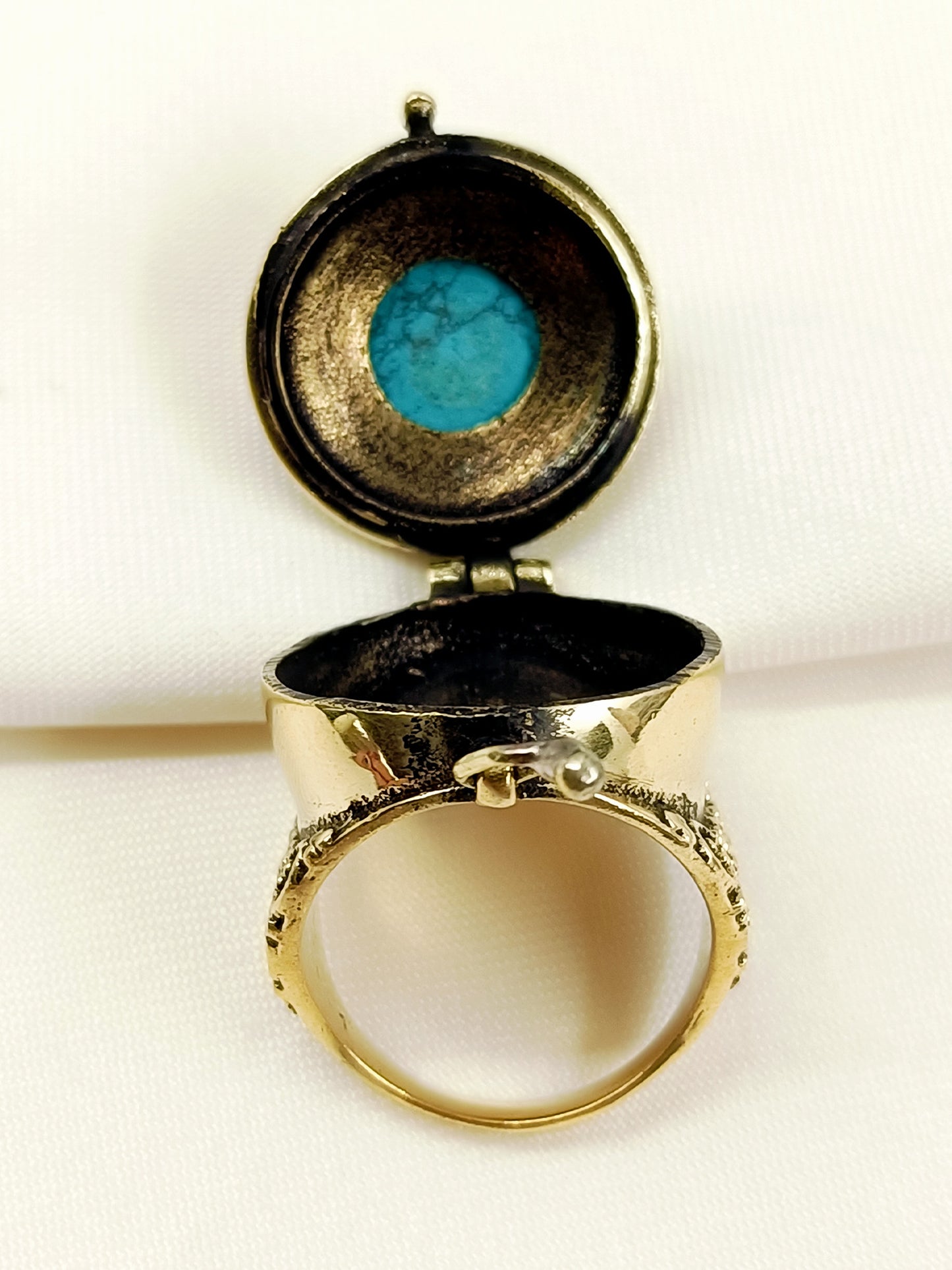 Yatin Firozi Men's Finger Ring
