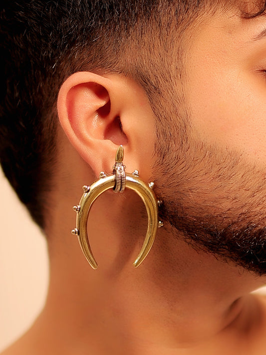 Eshaanth Golden Men's Earring