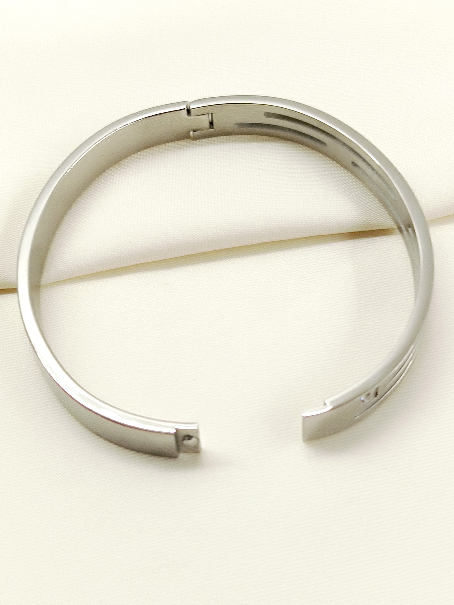 Sagar Silver Men's Bracelet