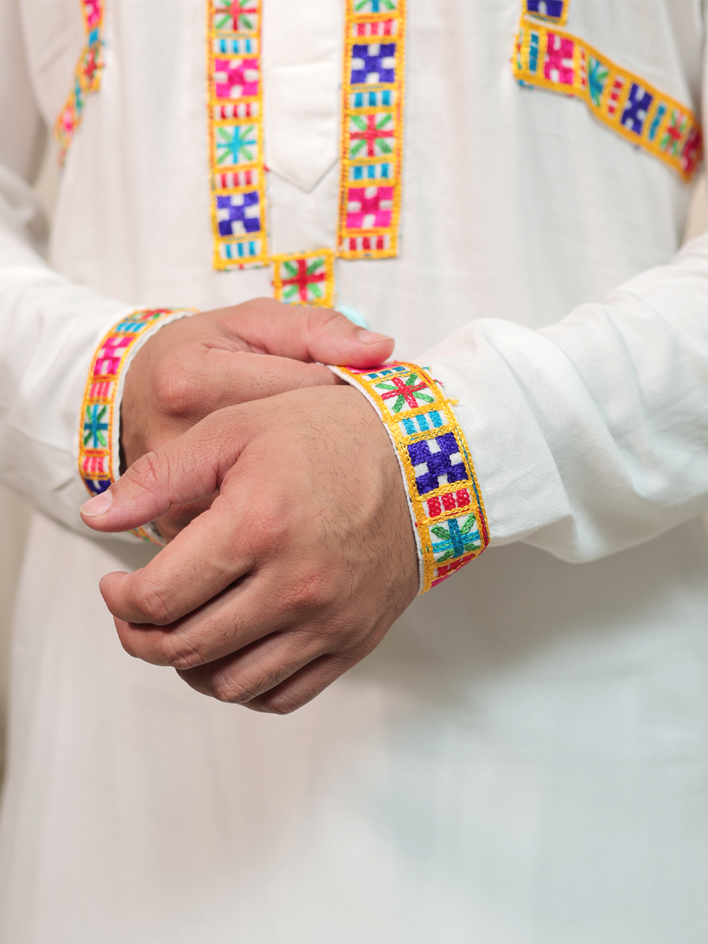 Dushyant Garba Rangilo Raag Kurta Set.