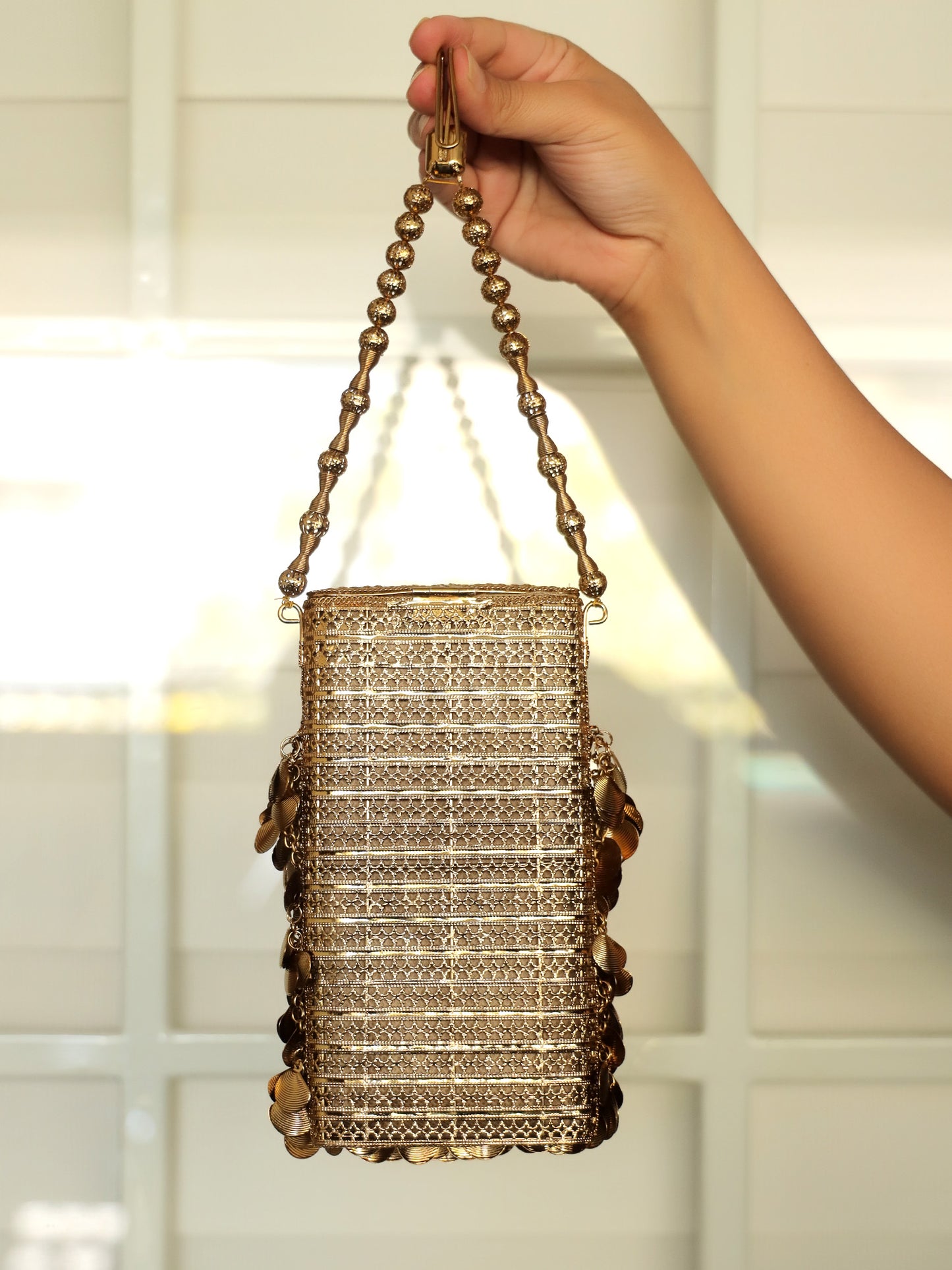 Pranlie Golden Mobile Pouch