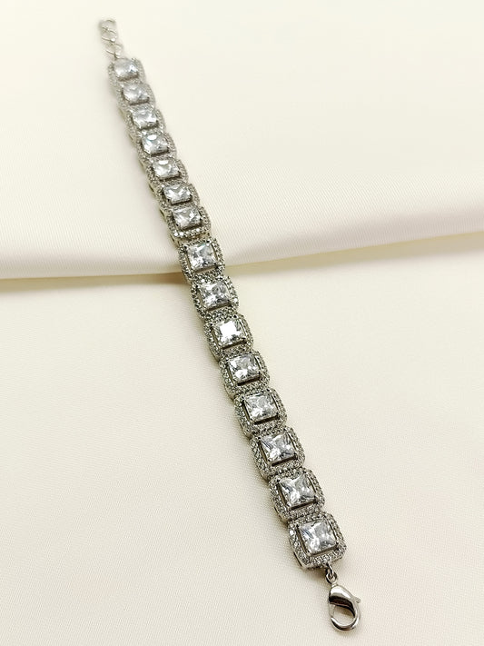 Vaishali American Diamond Silver Plated Bracelet