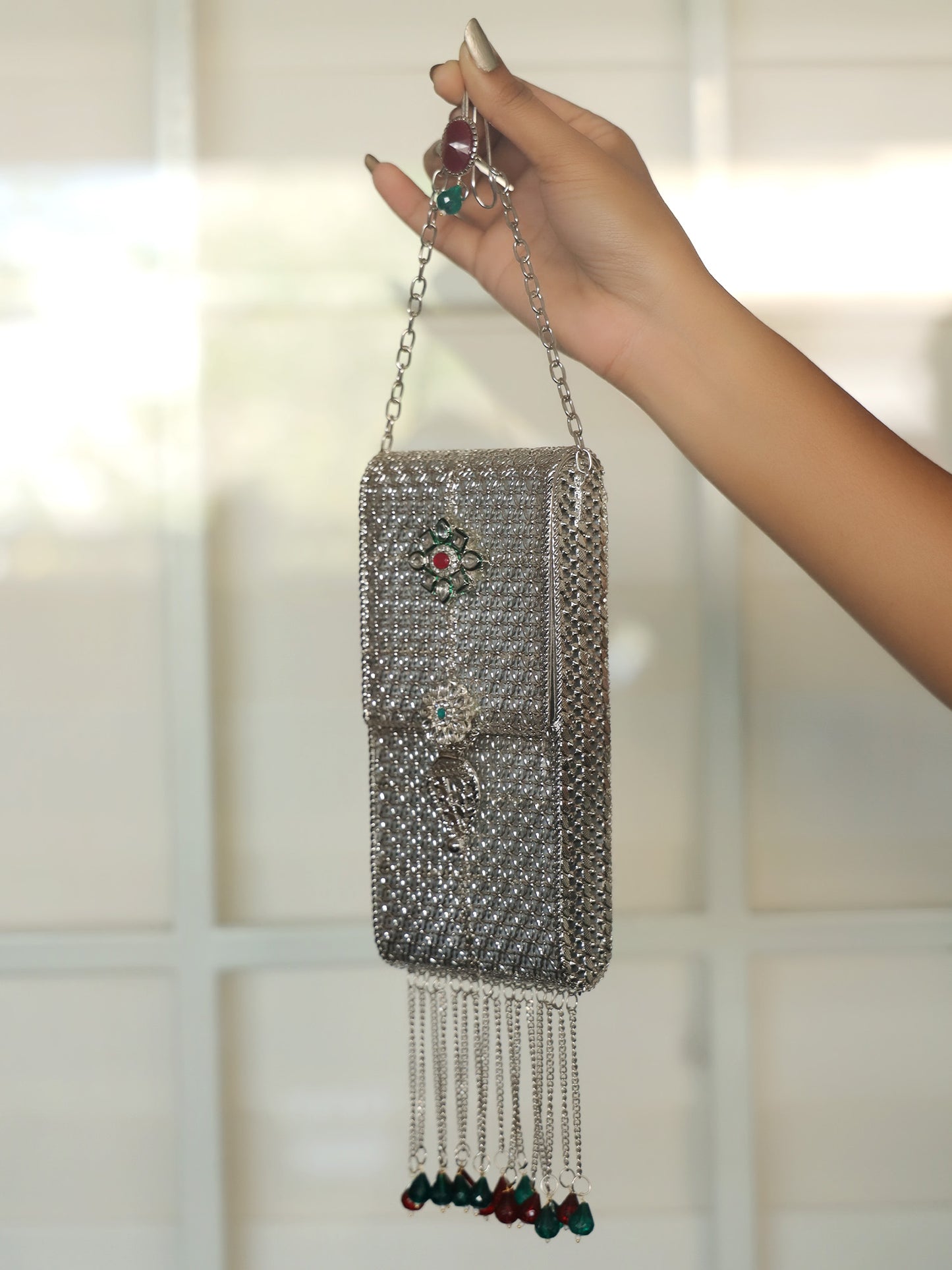 Nora Silver Mobile Pouch