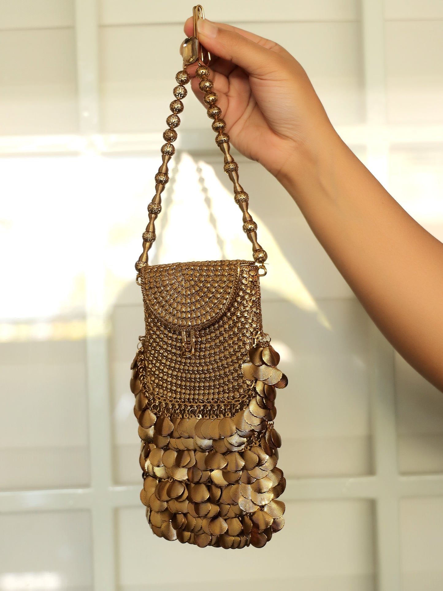 Pranlie Golden Mobile Pouch