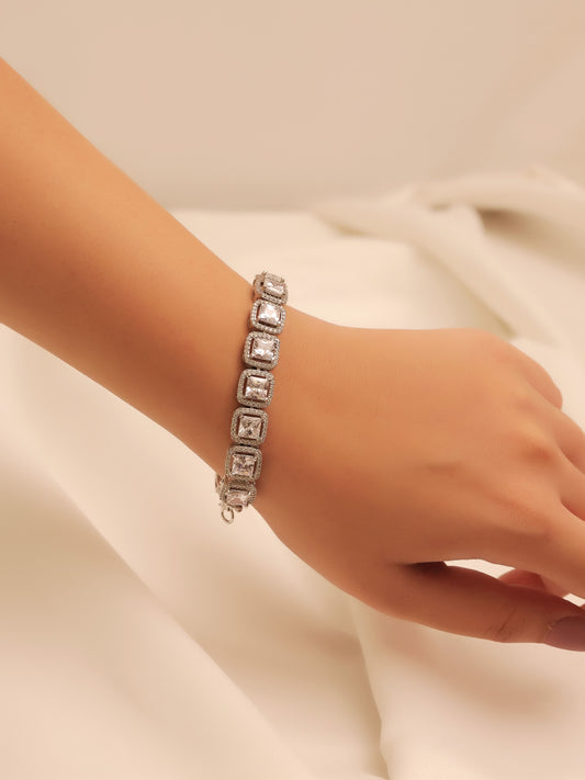 Vaishali American Diamond Silver Plated Bracelet