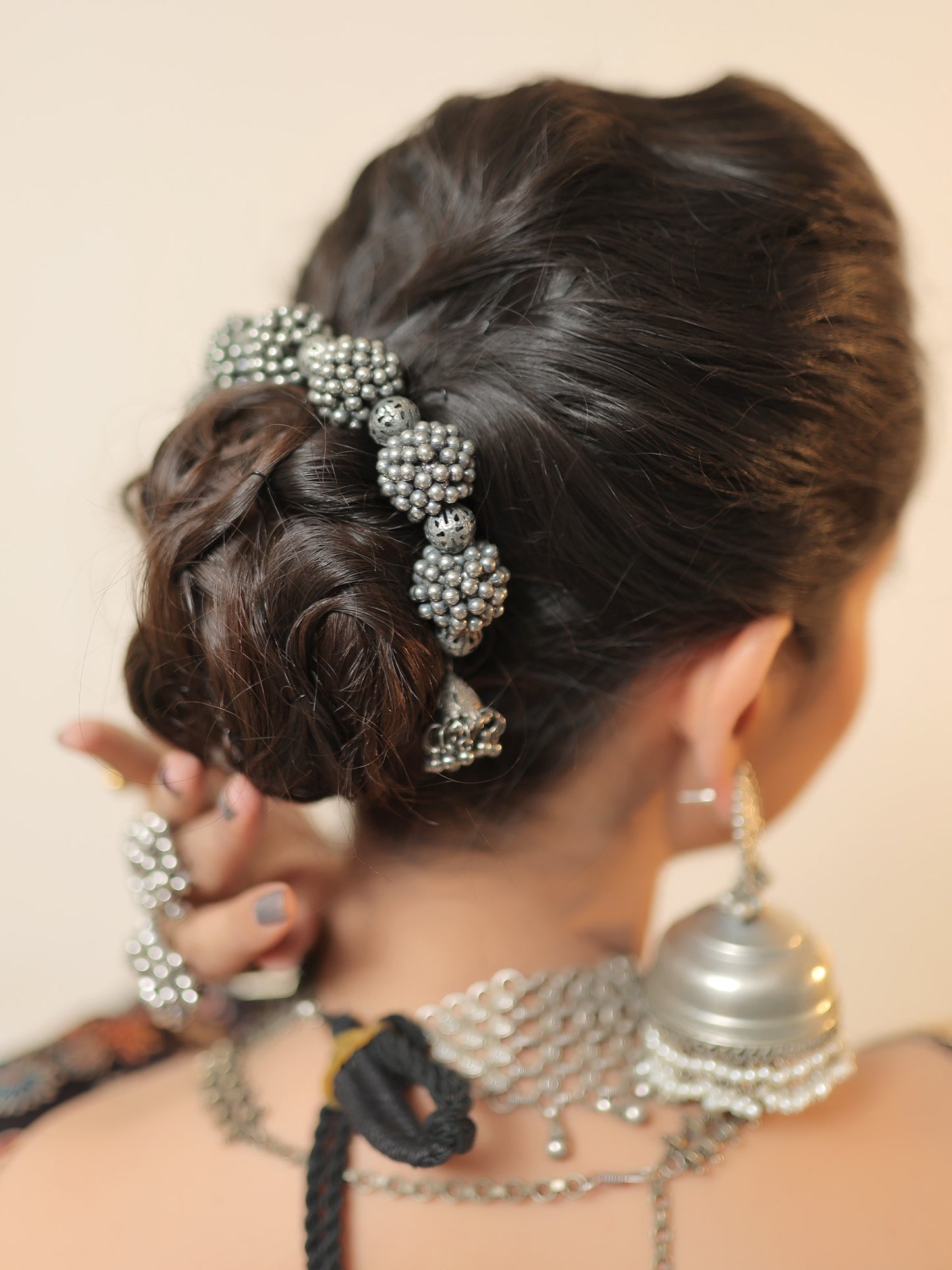 Dvija Lehenga with Jewellery