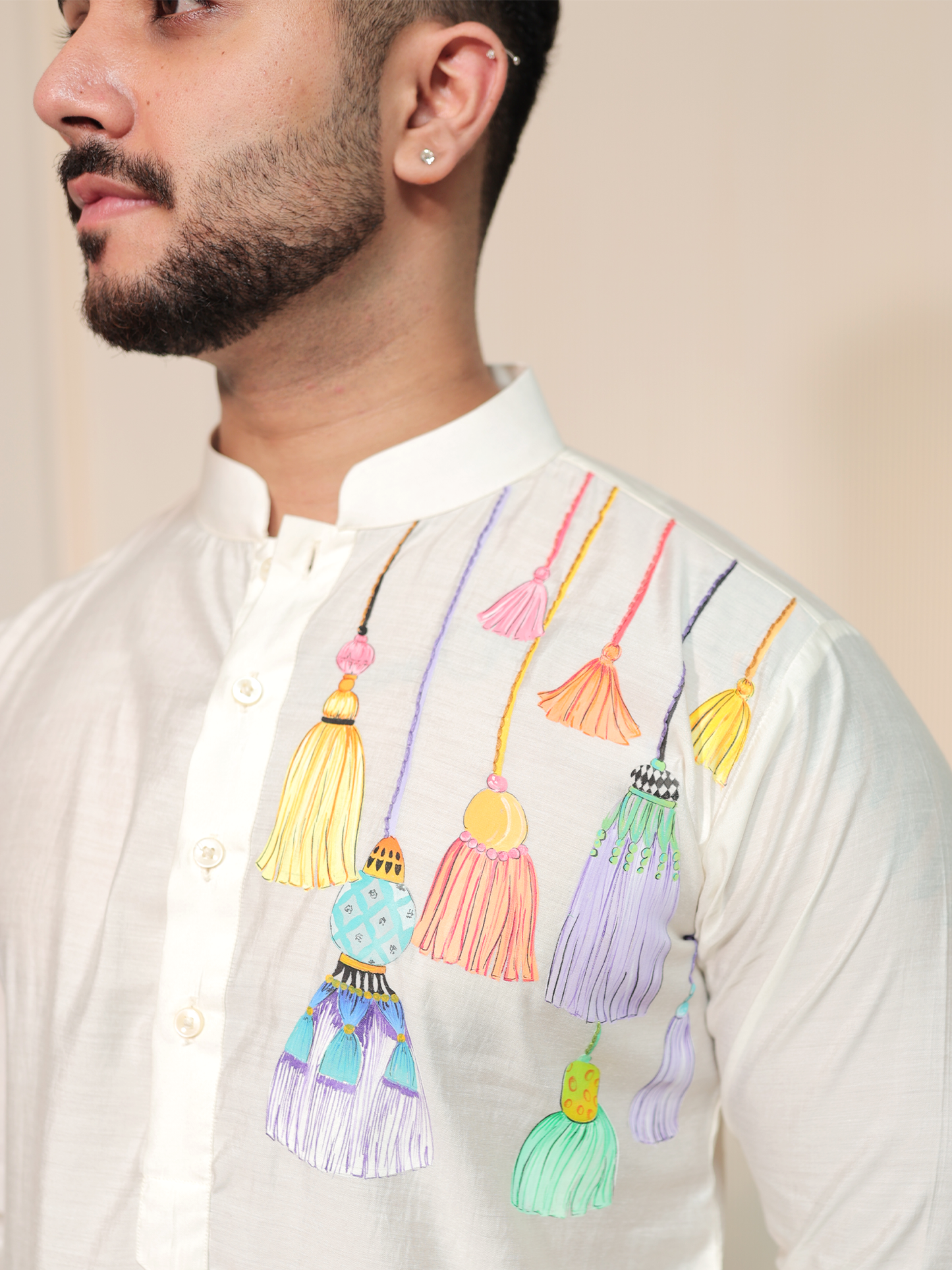 Krishav Garba Banna-sa Kurta Set.