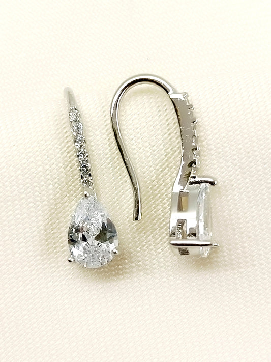 Sahara 92.5 Silver Swarovski Stone Earrings