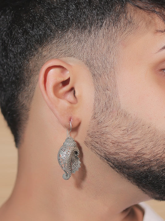 Vikansh Plain Men's Earring