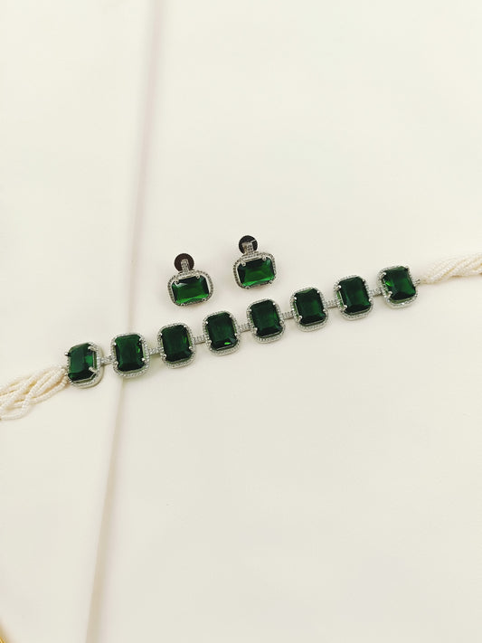 Ruqayyah Green Emerald Diamond Necklace Set