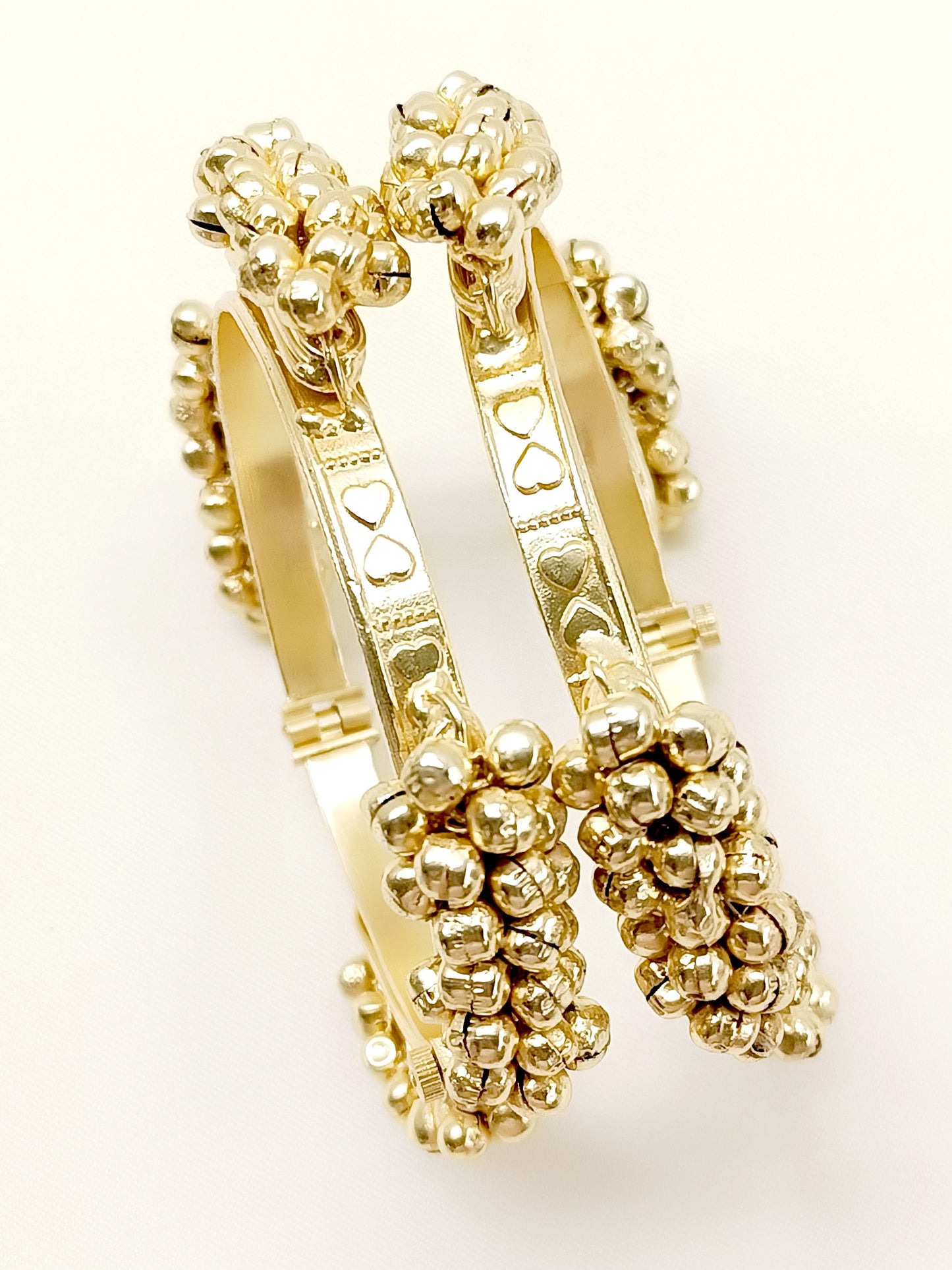 Anna Oxidized Golden Bangle