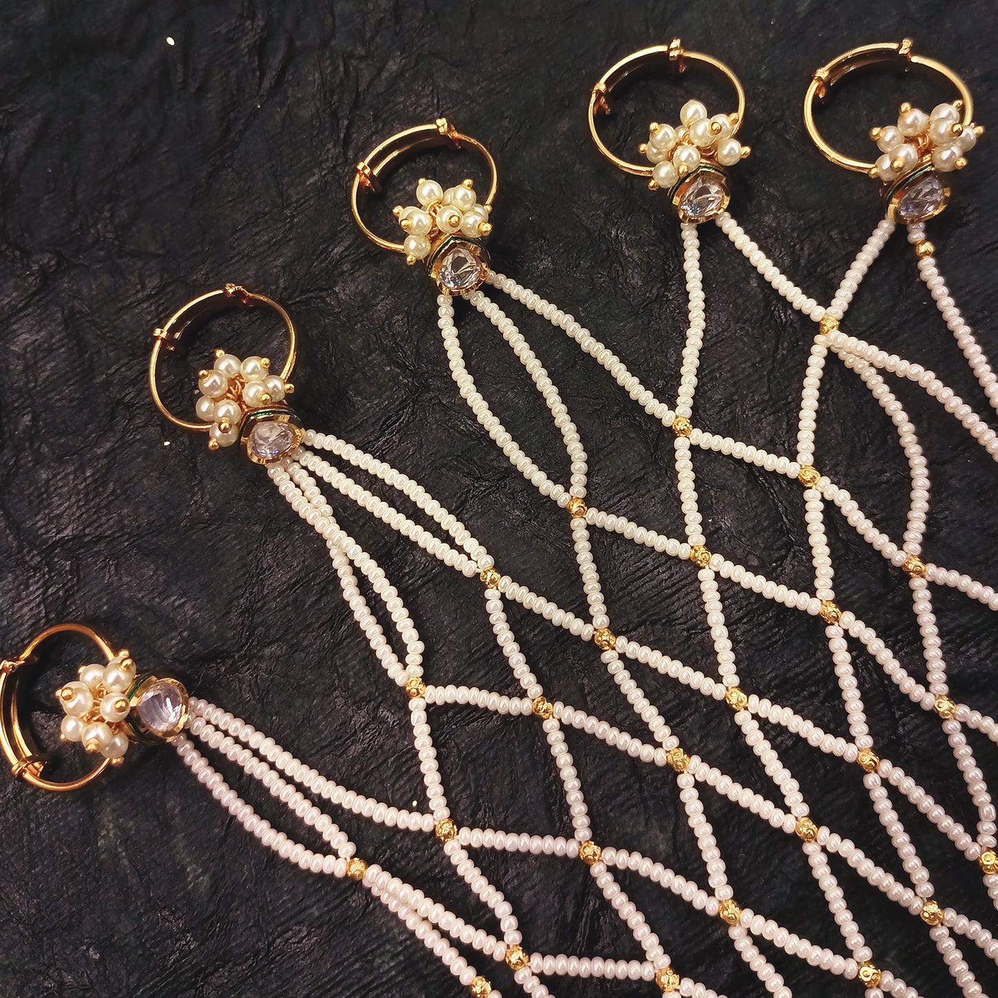 Naina White Gold Plated Kundan Hathphool With Pearls