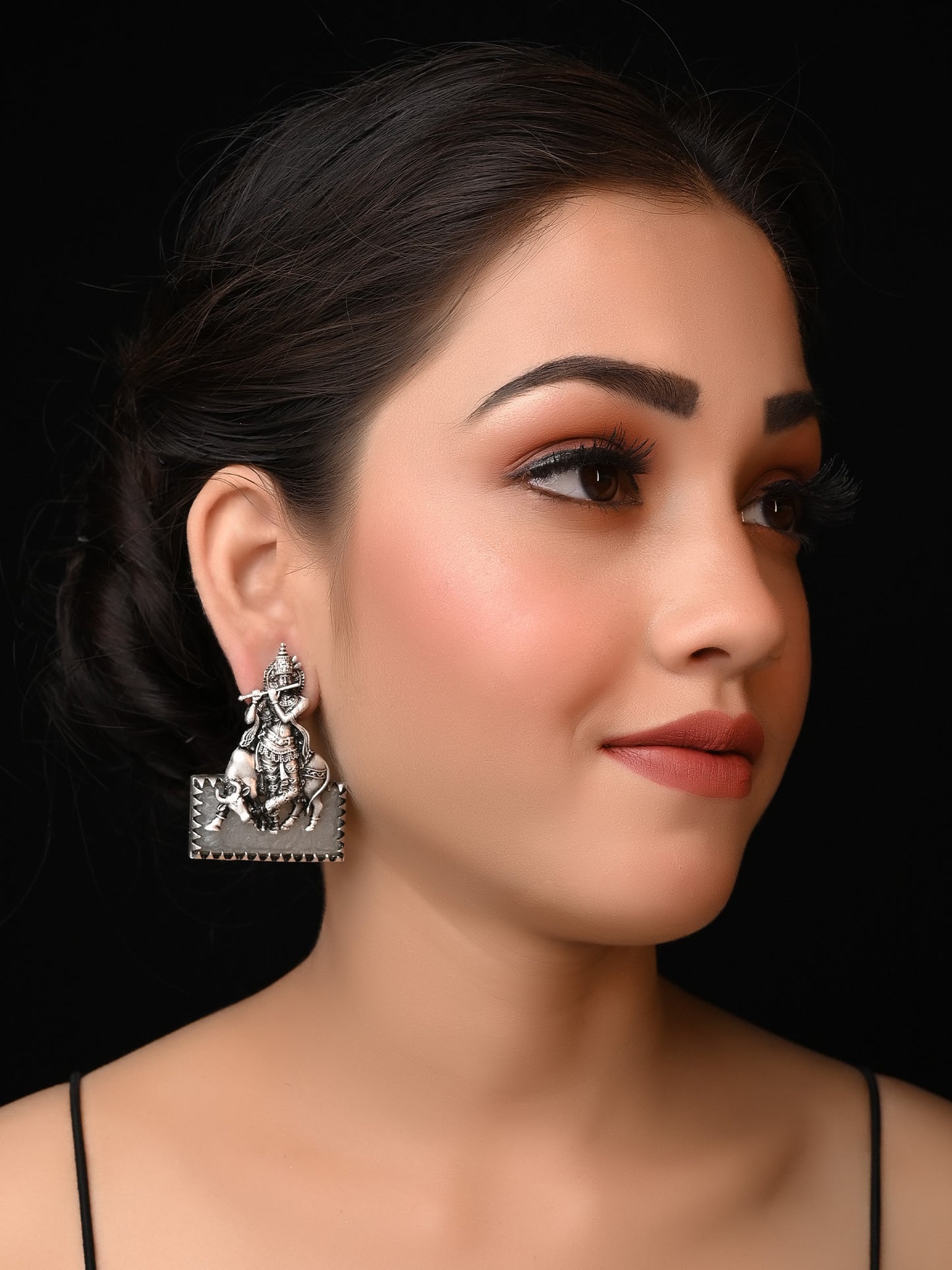 Kimaya Krishna Ji Earrings