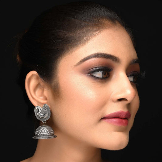 Nushratt Plain Oxidized Silver Jhumki