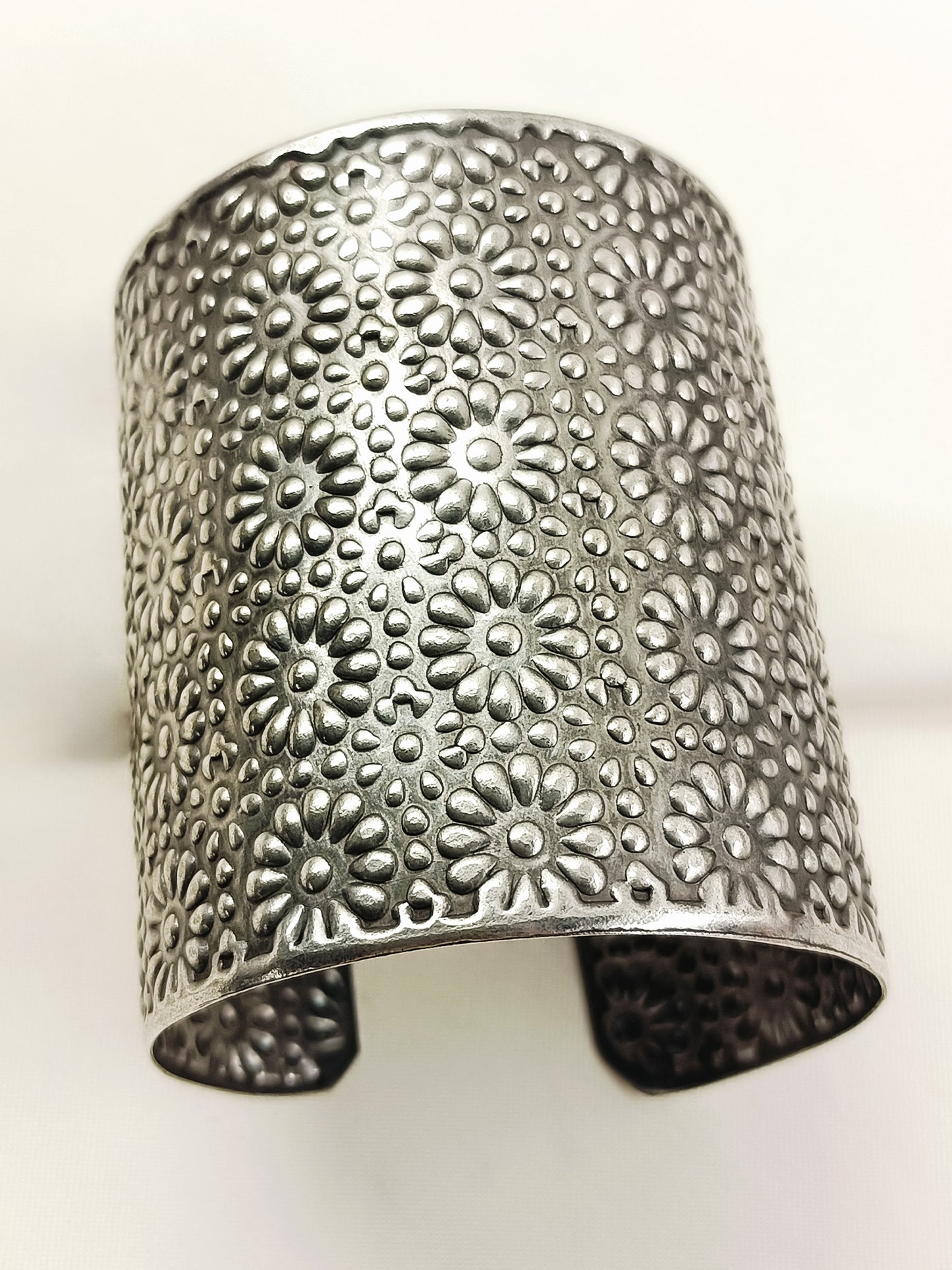 Sutaradhya Silver Oxidized Bracelet