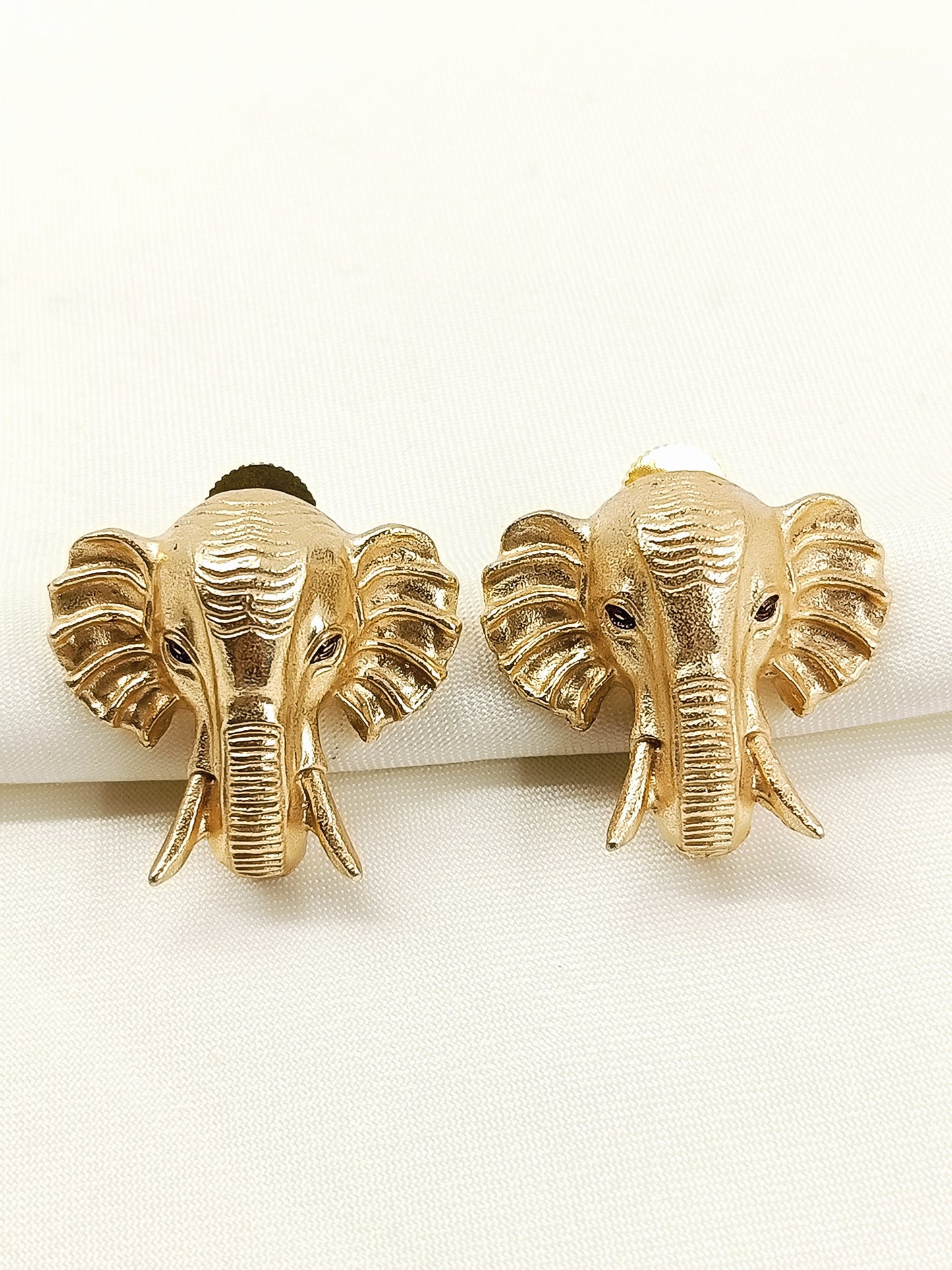 Kesar Gold Elephant Head Men's Earrings