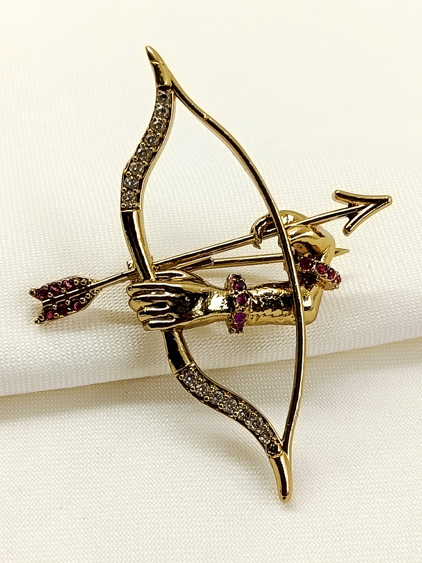Harshvardhan Ruby Bow And Arrow Men's Brooch