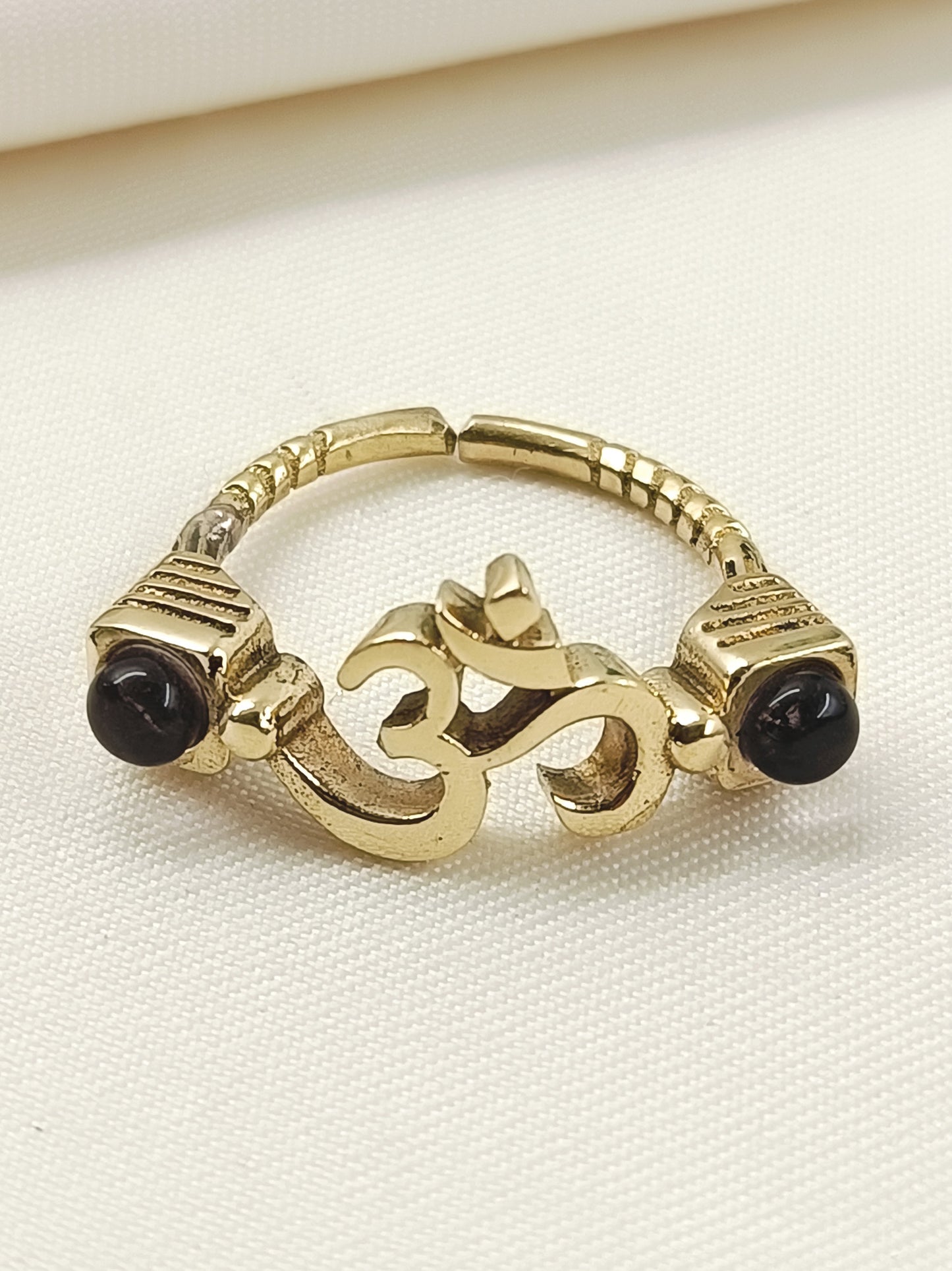Kasav Brown Men's Finger Ring