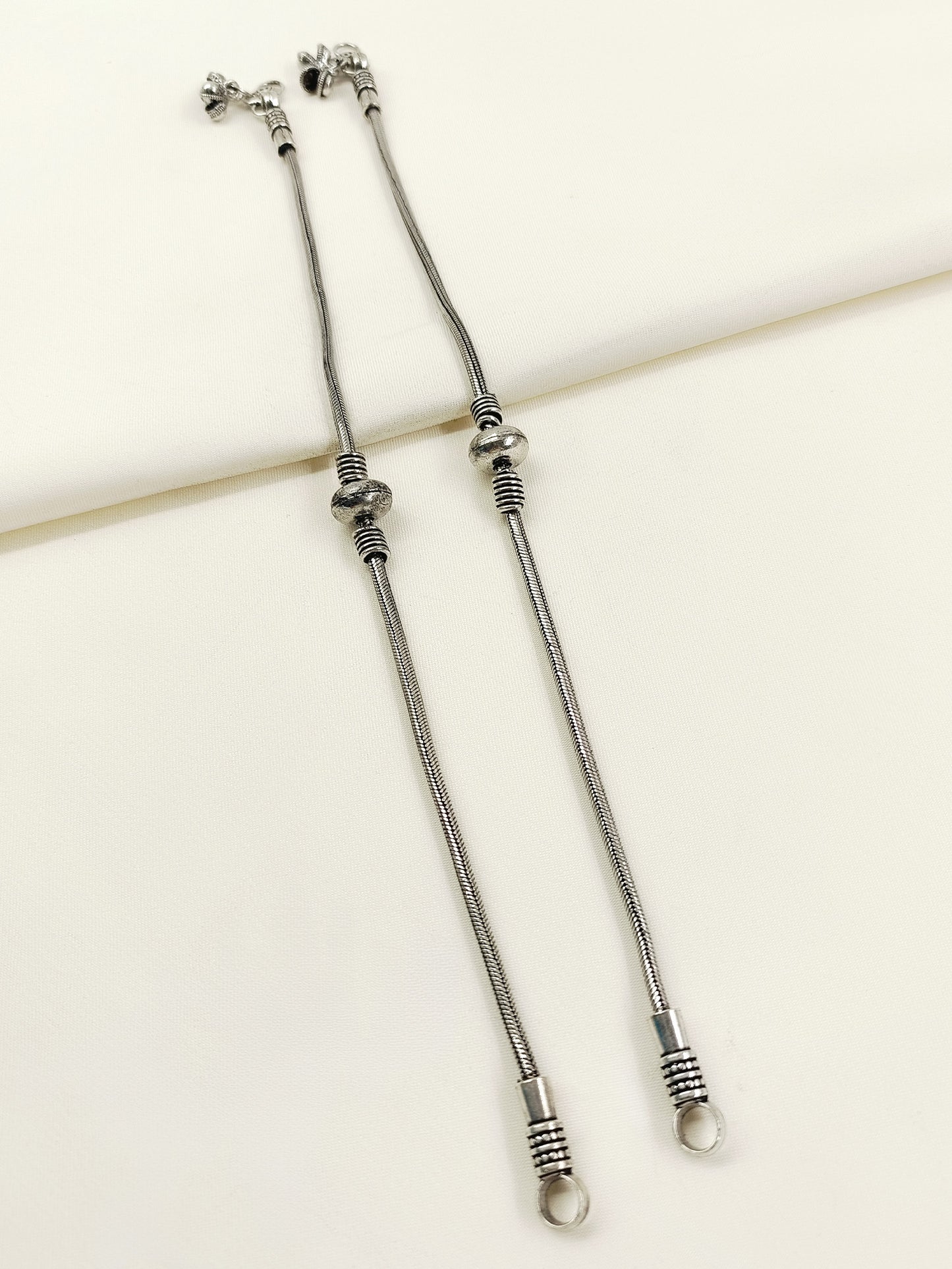 Niharika Silver Oxidized Anklet