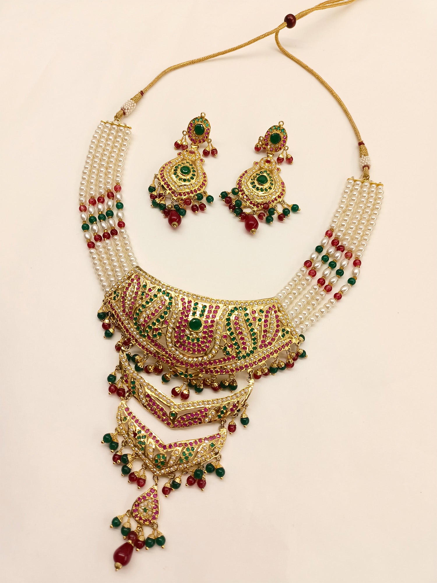 Buy Choker Necklace Sets Latest Design For Ladies – Gehna Shop