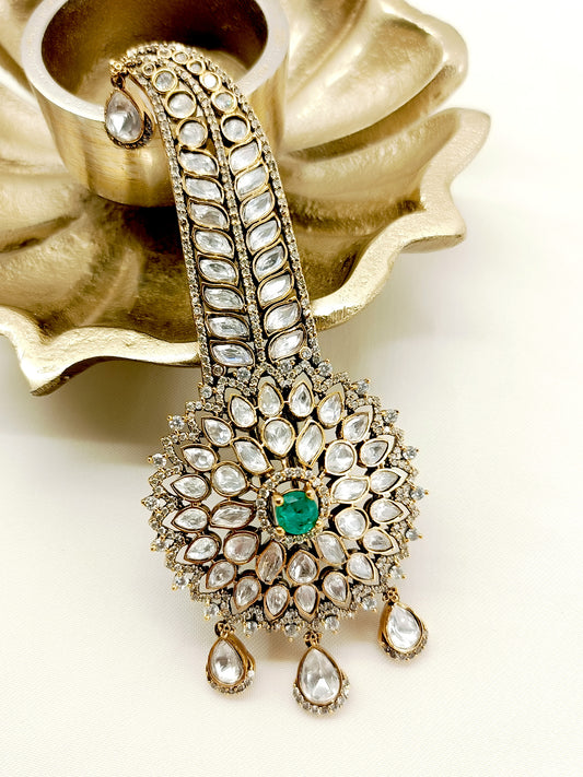 Abhinav Green Dulha Kalgi