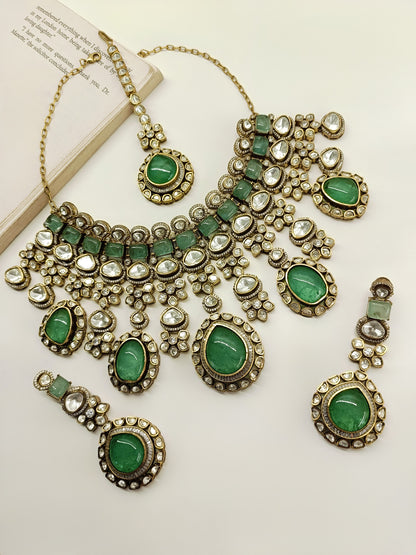 Madah Mint Green Victorian Necklace Set