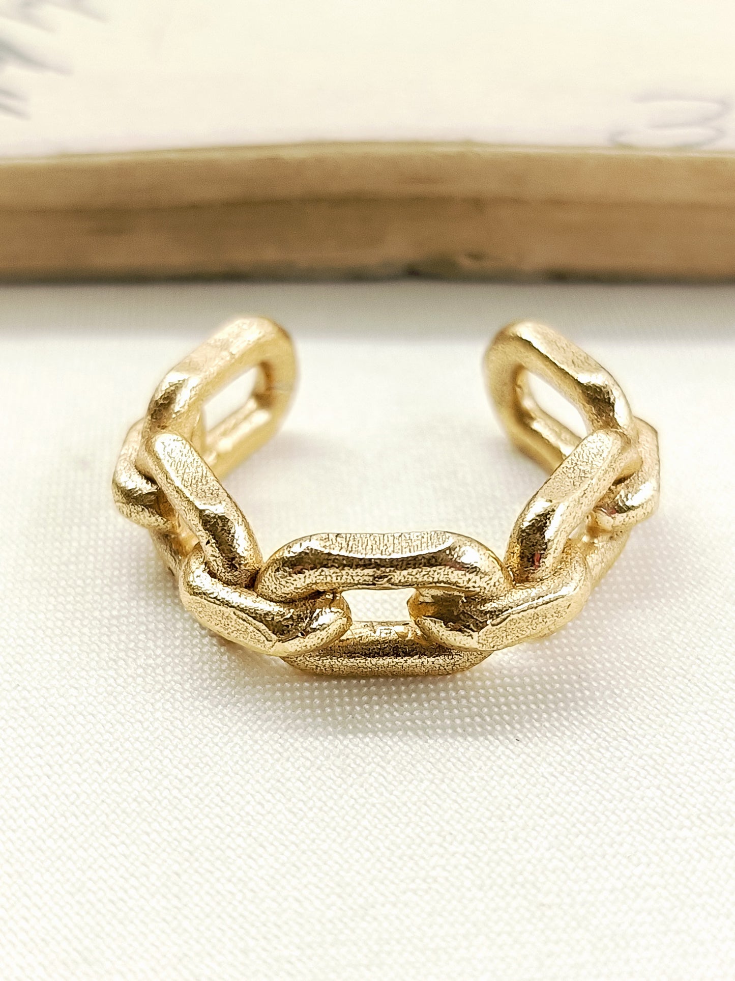 Aaroh Men's Gold Chain Link Ring
