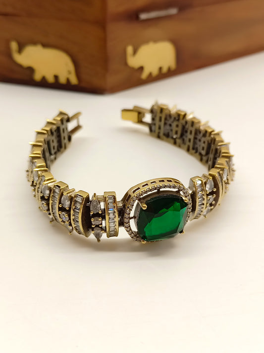 Elisha Green Victorian Bracelet