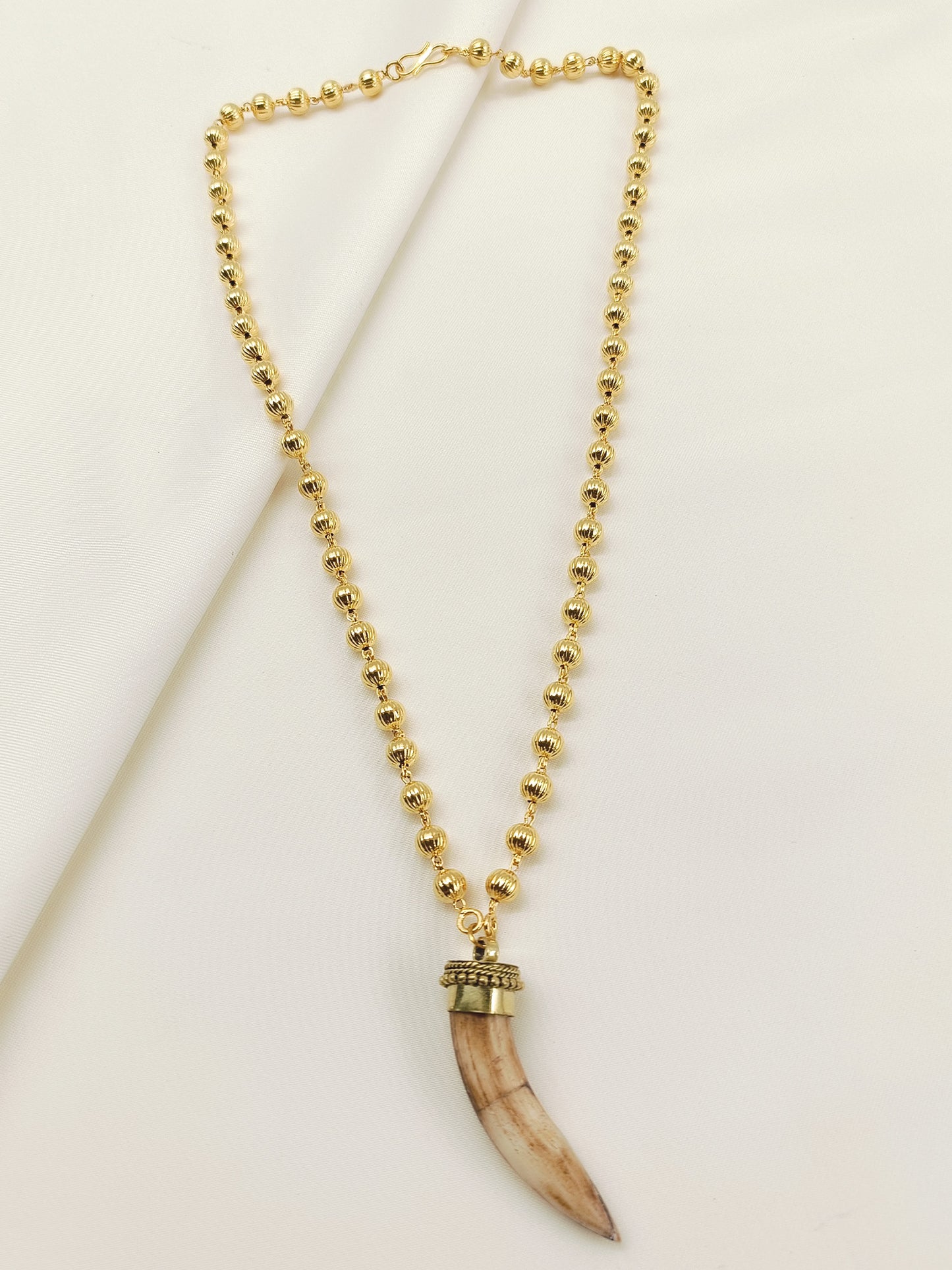 Katha Brown Bone Neckpiece