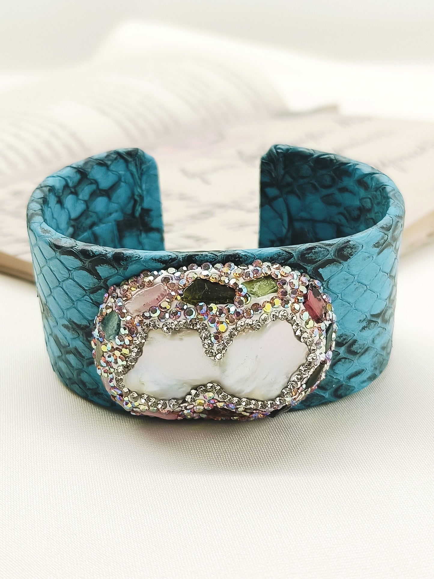 Mishkaad Firozi Western Bracelet