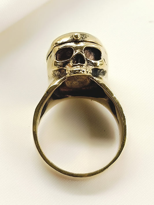 Adahat Golden Men's Finger Ring