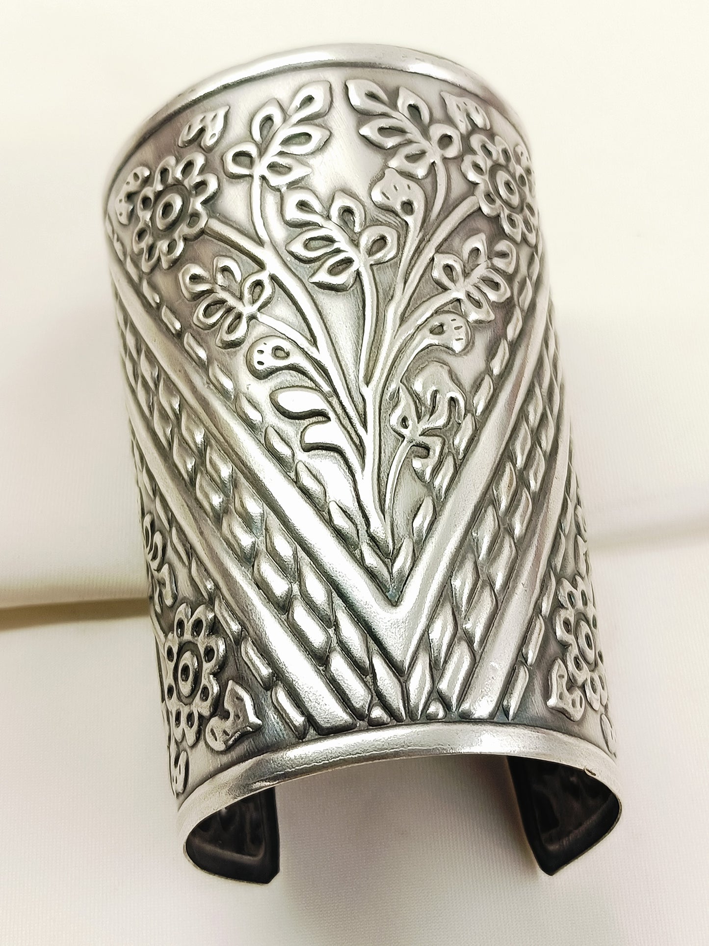 Leelavati Silver Oxidized Bracelet