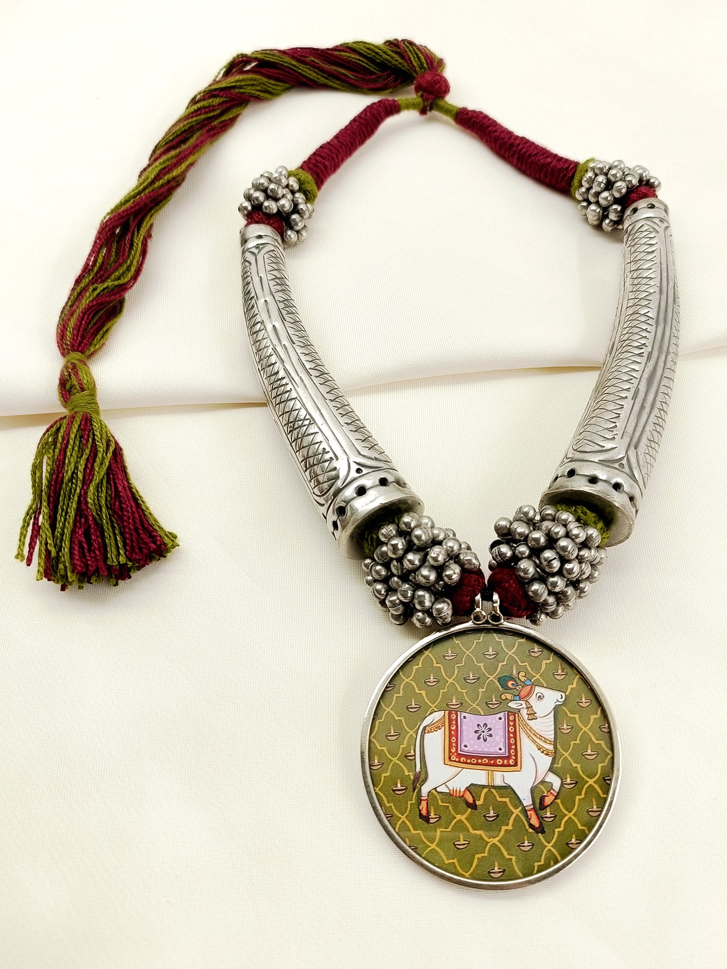 Nirmay Multi Colour Men's Neckpiece