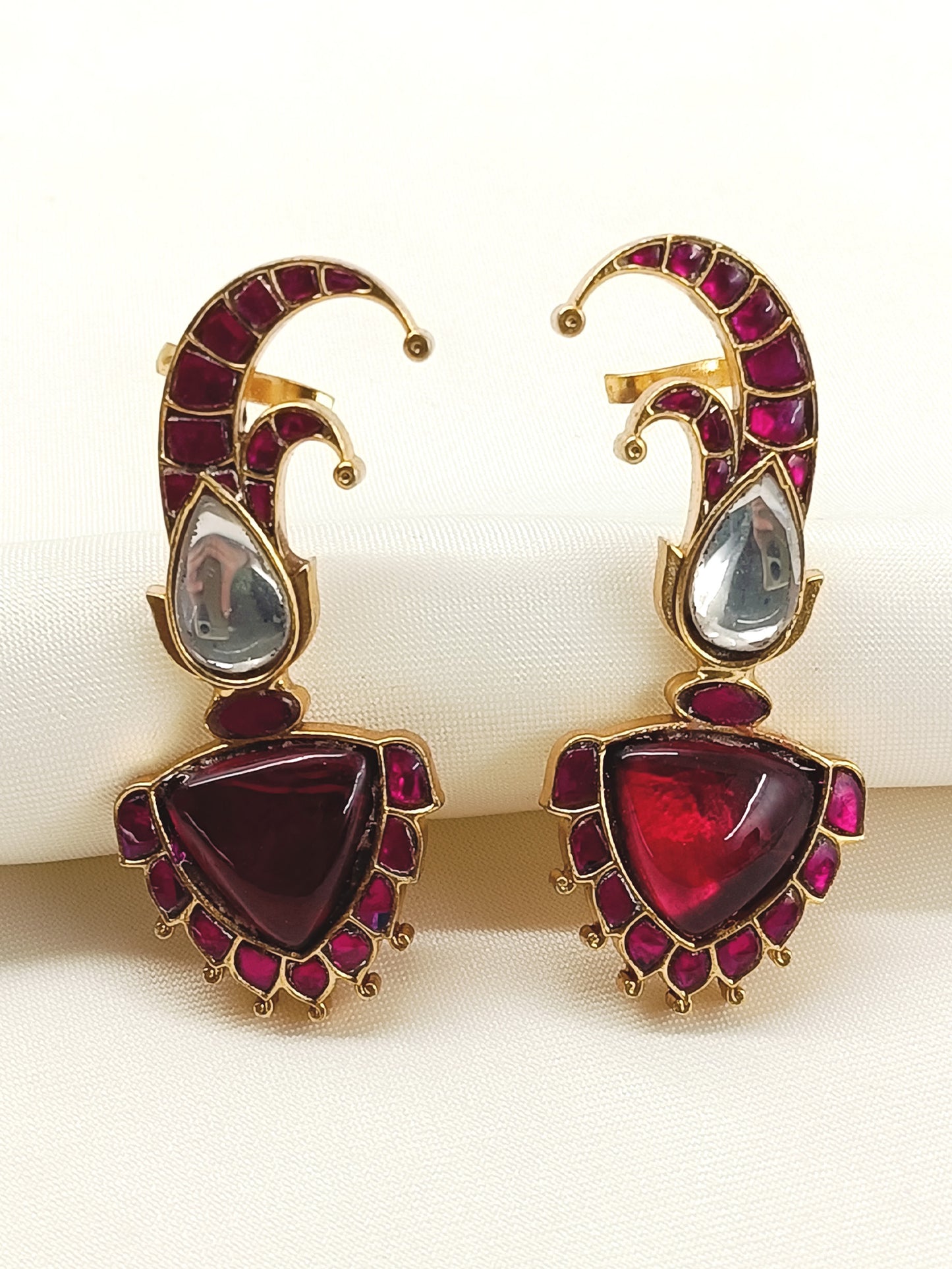 Rudransh  Ruby Men's Earcuff