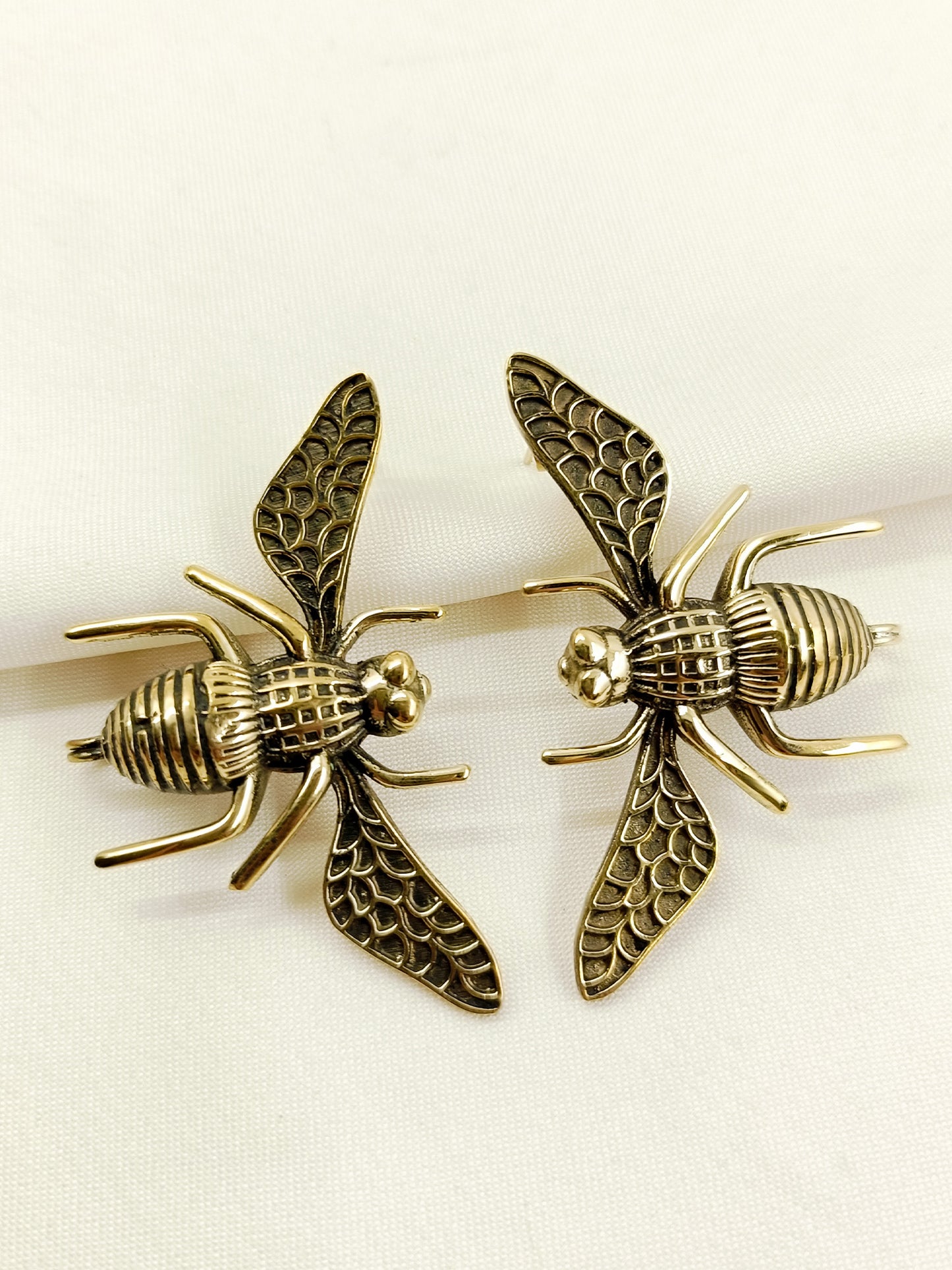 Hitendra Golden Honey Bee Men's Earring