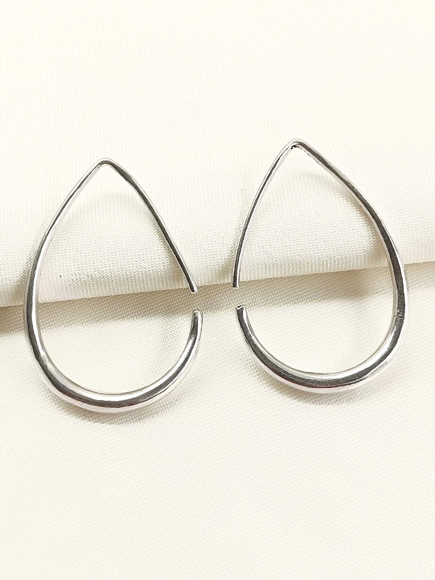 Bani Silver Men's Earrings