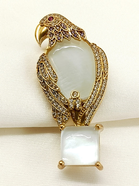 Madhur White Eagle Men's Brooch