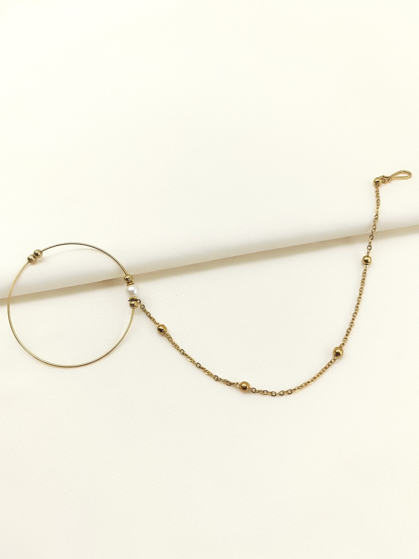 Miyanshi White Pearl Antique Nath