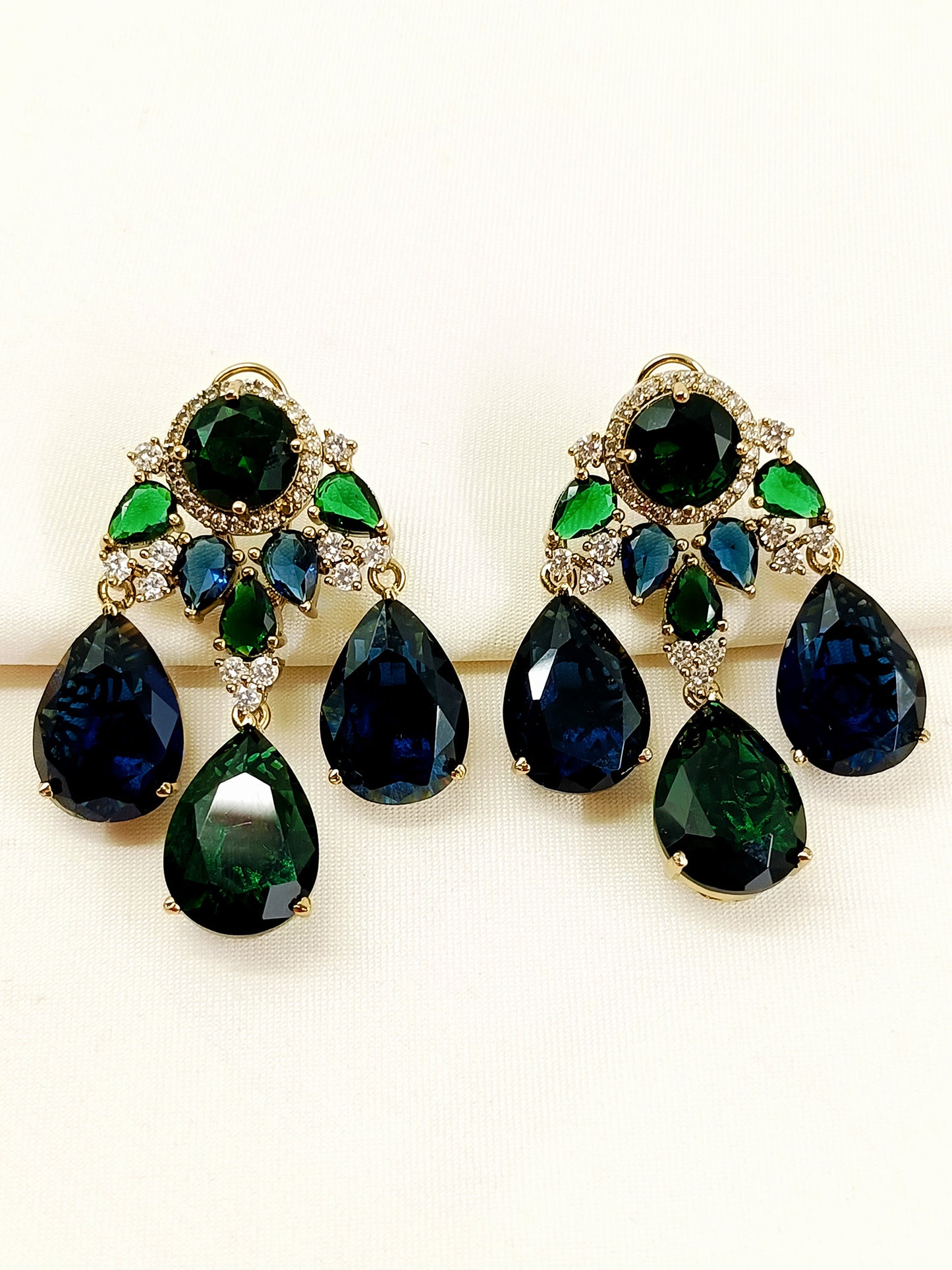 Aanisha Blue Victorian Earring