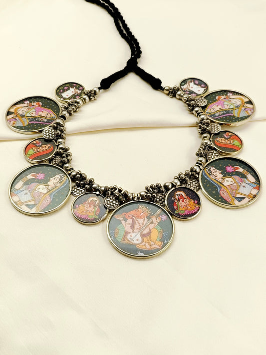 Eveln Multi Colour Oxidized Neckpiece