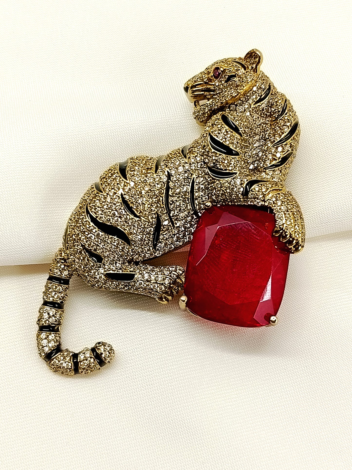 Chitakash Ruby Leopard Men's Brooch