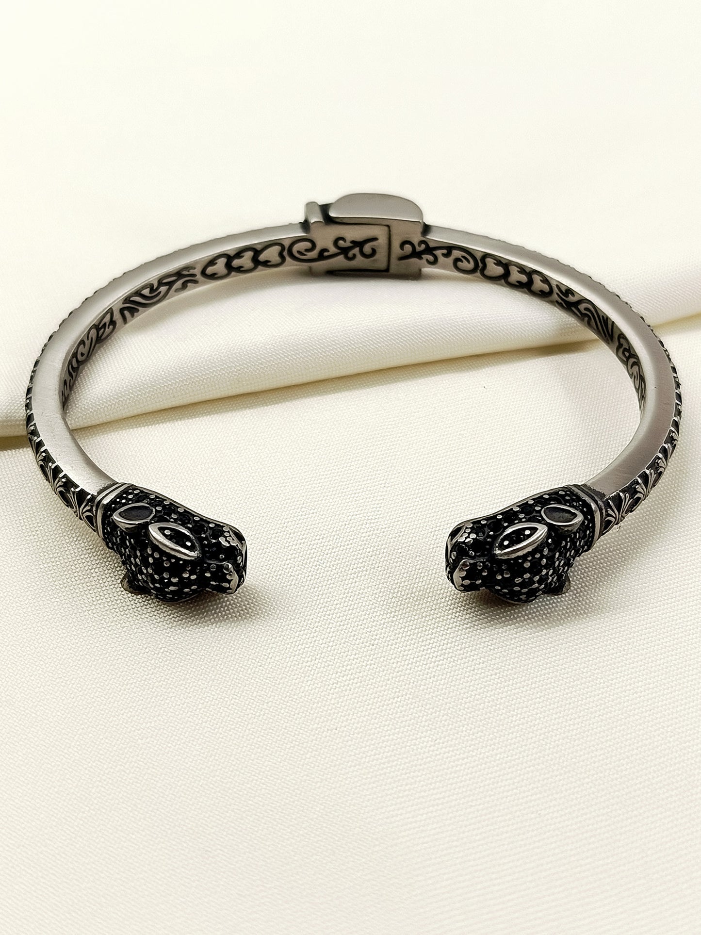 Shivek Panther Gun Metal Men's Bracelet