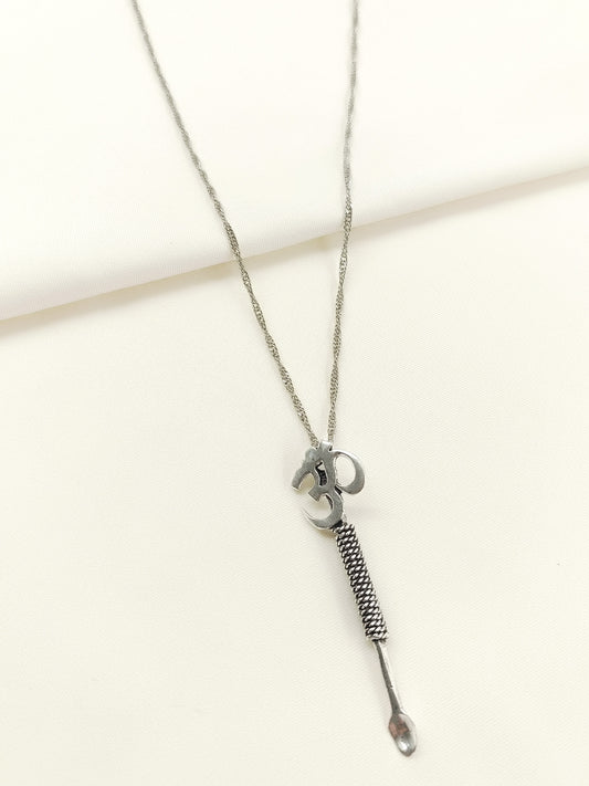 Rabhya Silver Western Neckpiece