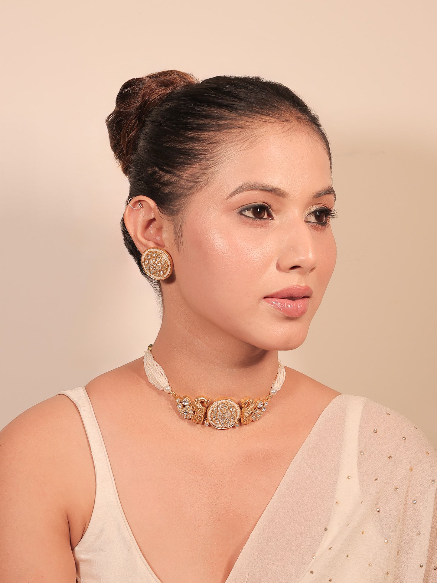 Haani White Kundan Choker Set