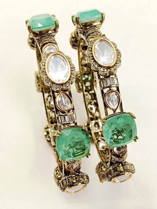 Malleshwari Mint Green Kundan Bangles