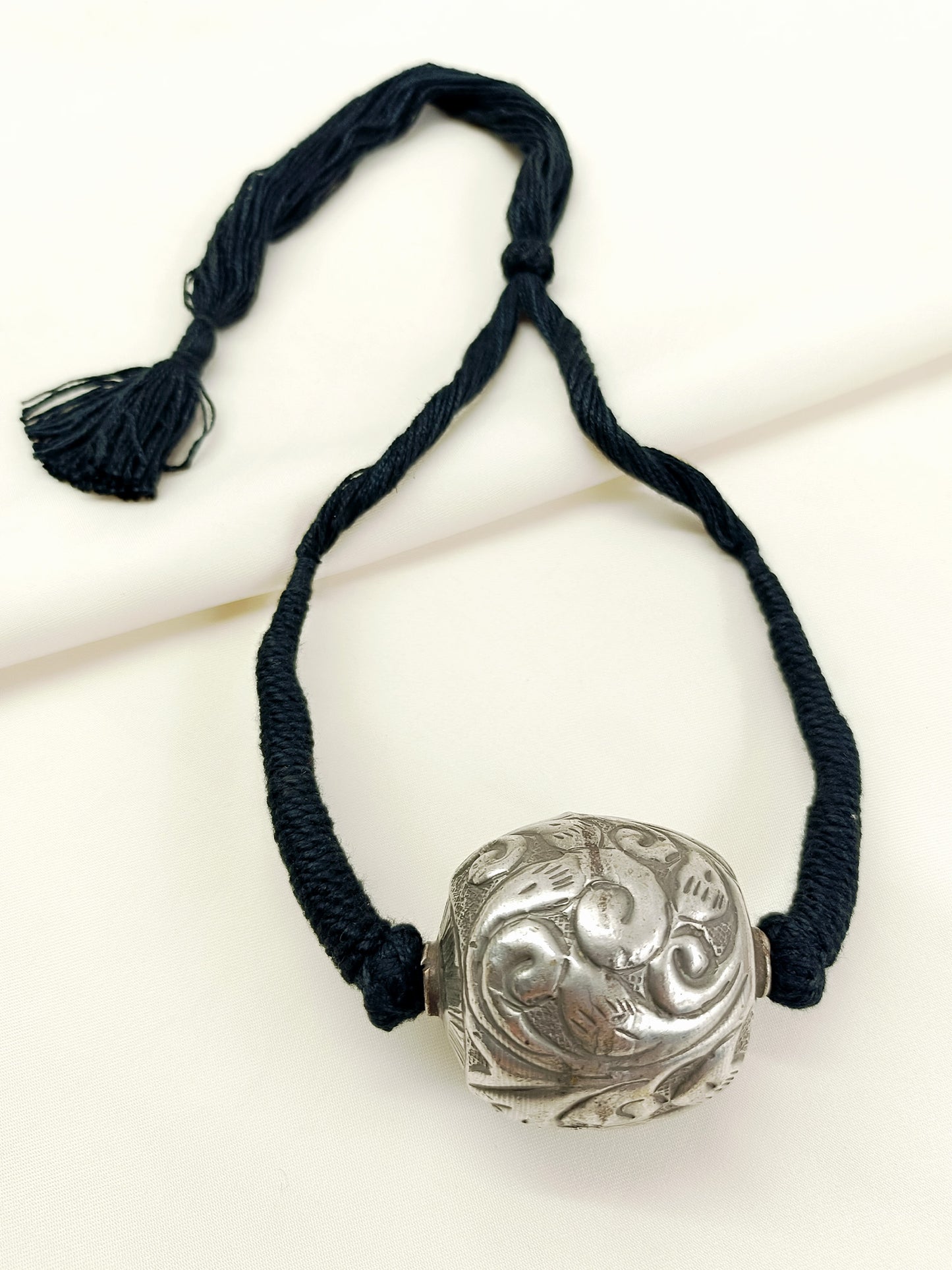 Shadvik Black Tribal Ball Pendant Neckpiece