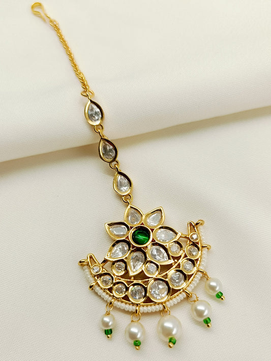 Arshi Green Kundan Teeka