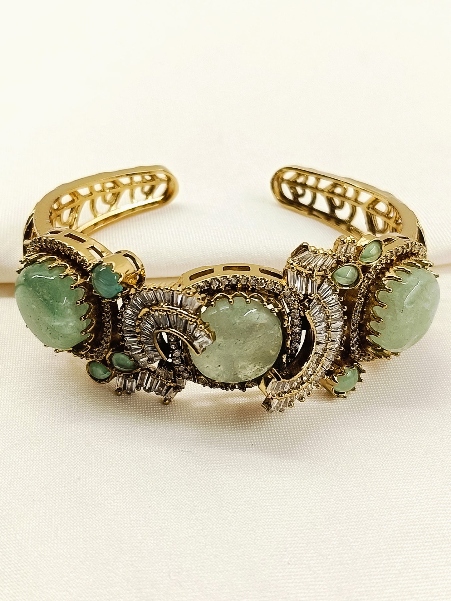 Monjima Mint Green Victorian Bracelet