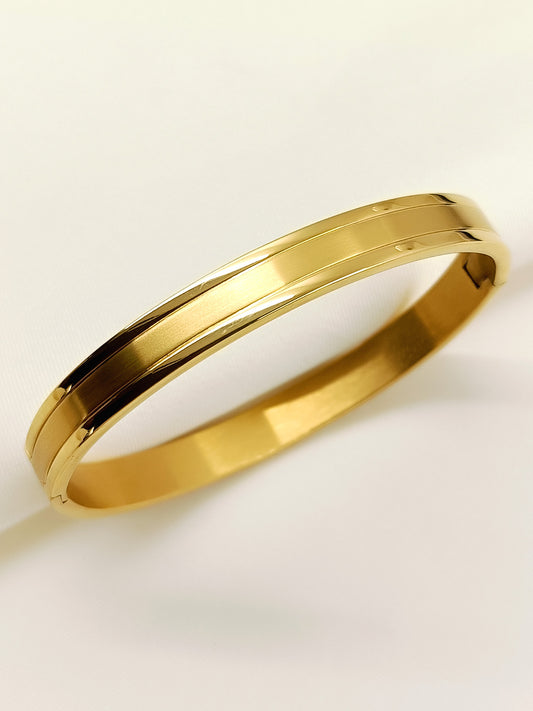 Amrit Golden Minimal Dual-Finish Kada Men's Bracelet